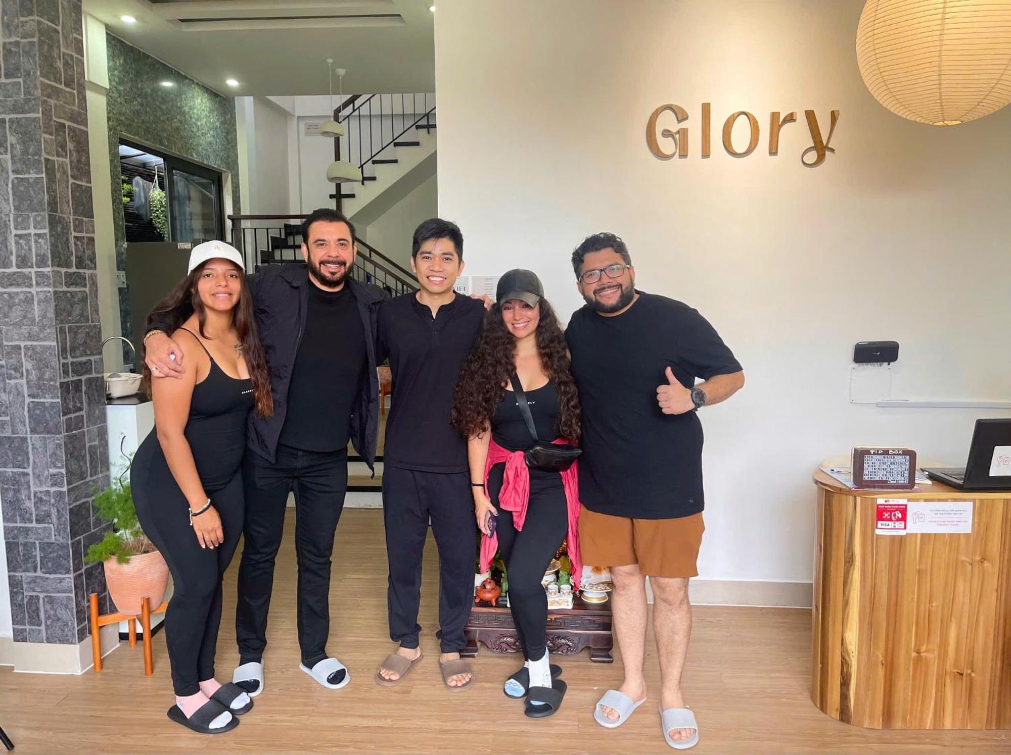 Glory Hue Homestay Buitenkant foto